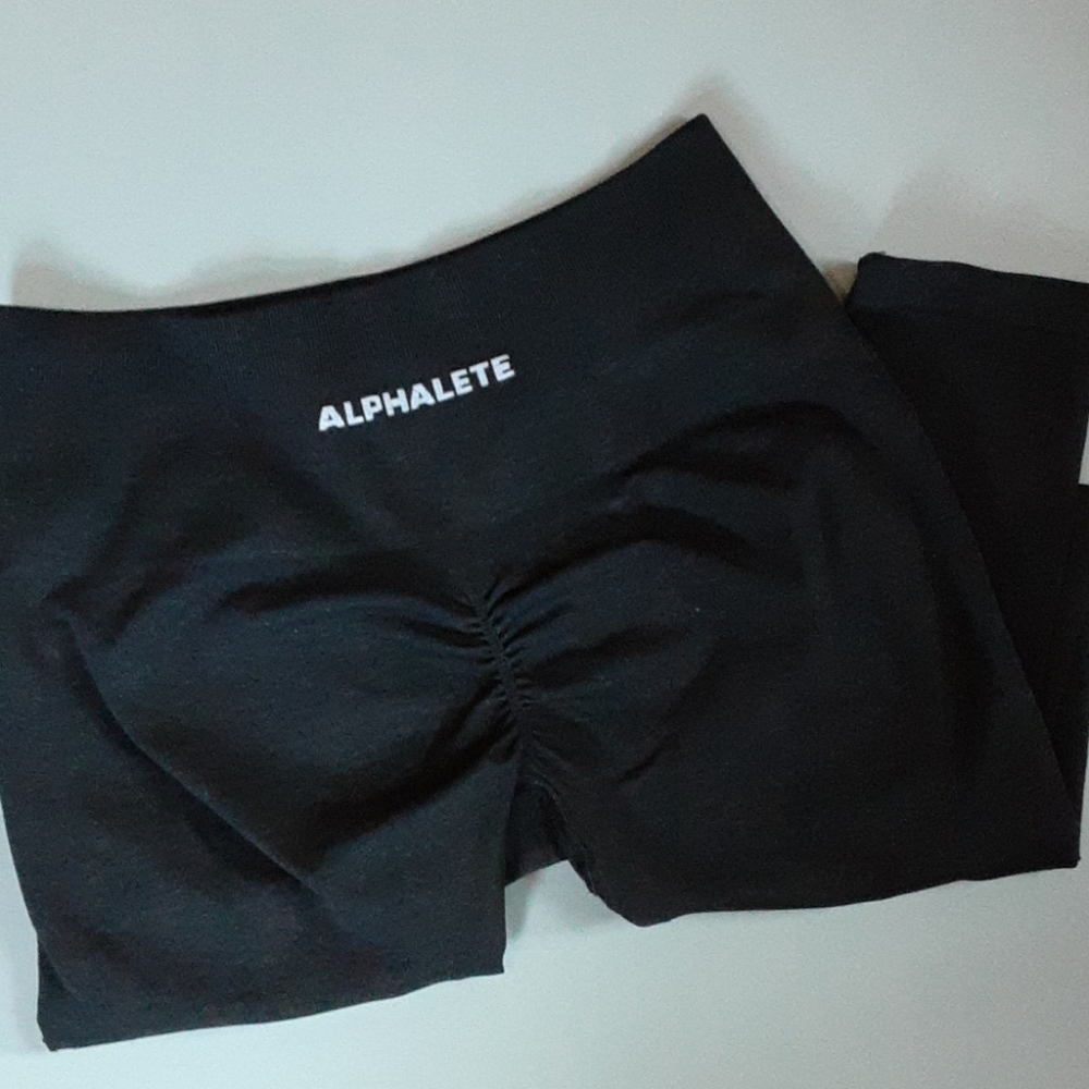Alphalete amplify legging size large jet black